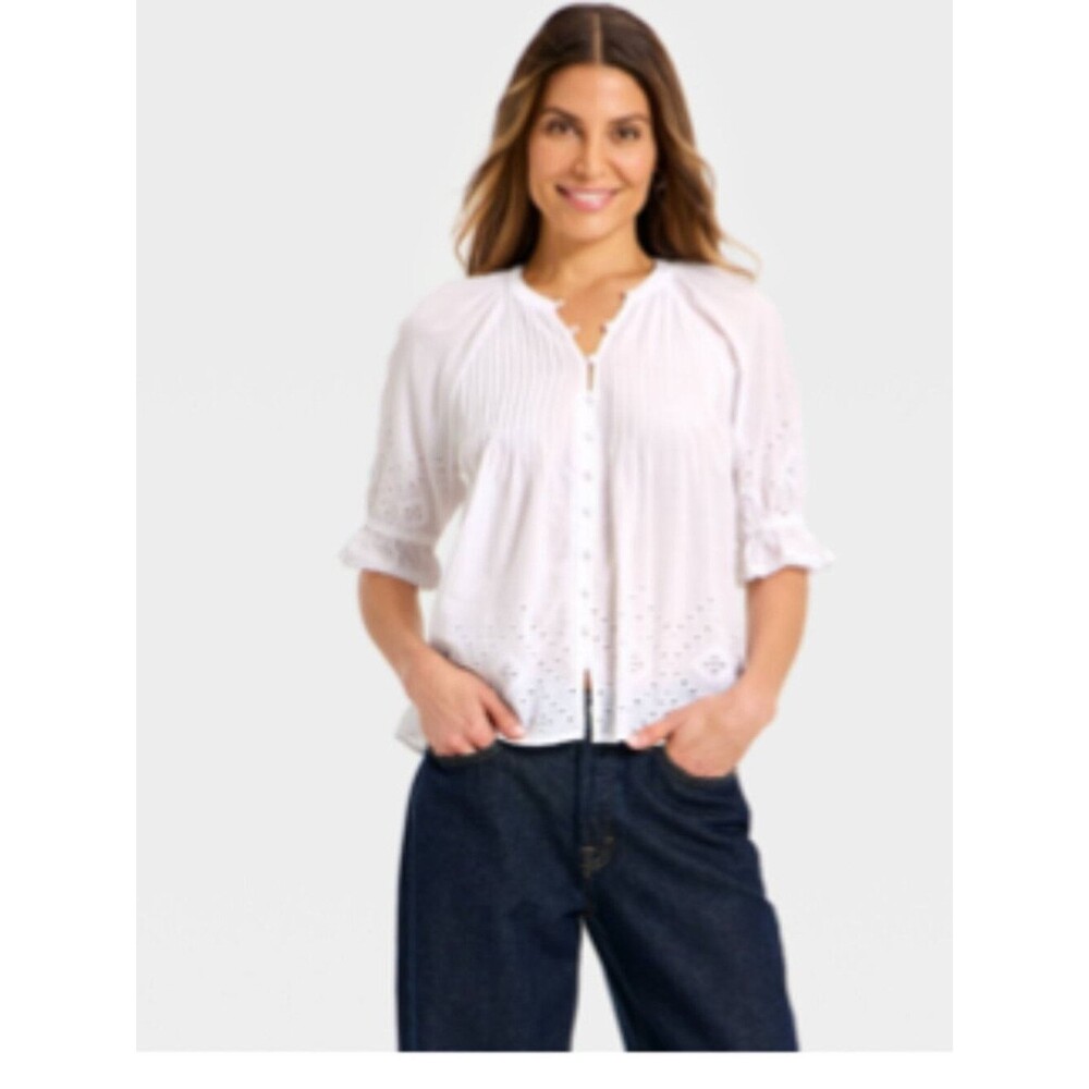 NWT Universal Thread White Eyelet Peplum Blouse XS